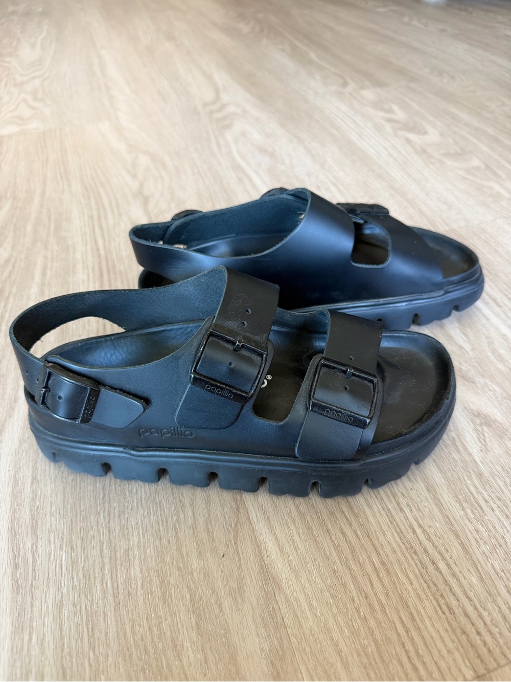 Birkenstock Black Double Buckle Sandals - Picture 5 of 6